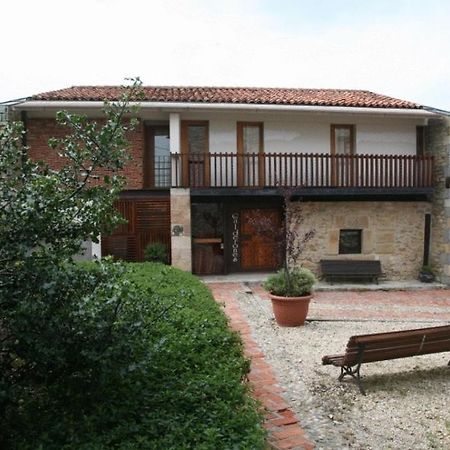 Posada Los Calderones Santillana del Mar Esterno foto