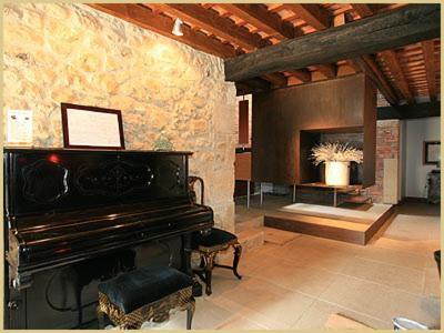 Posada Los Calderones Santillana del Mar Esterno foto